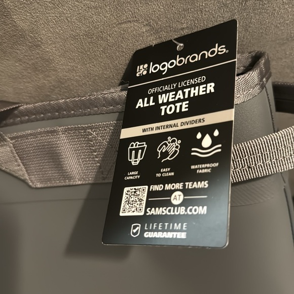 University of Michigan all weather tote - Picture 2 of 4